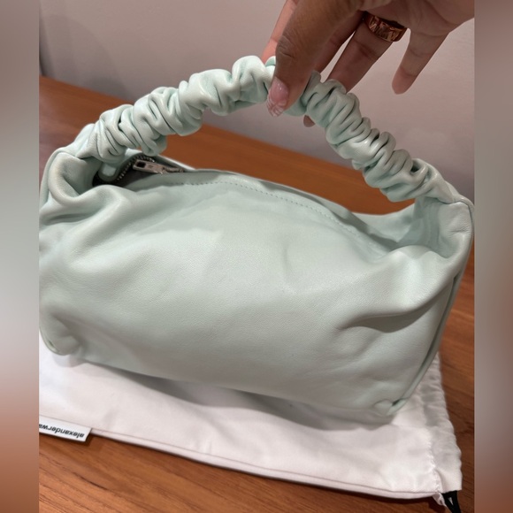 Alexander Wang mint pastel Scrunchie leather bag worn 1x - Picture 2 of 4